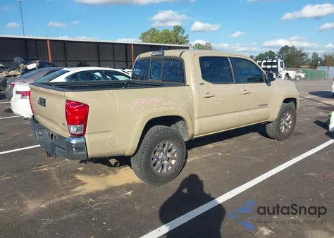2017 Toyota Tacoma Sr5 V6 z USA, uszkodzony, nr VIN 5TFAZ5CN7HX033241